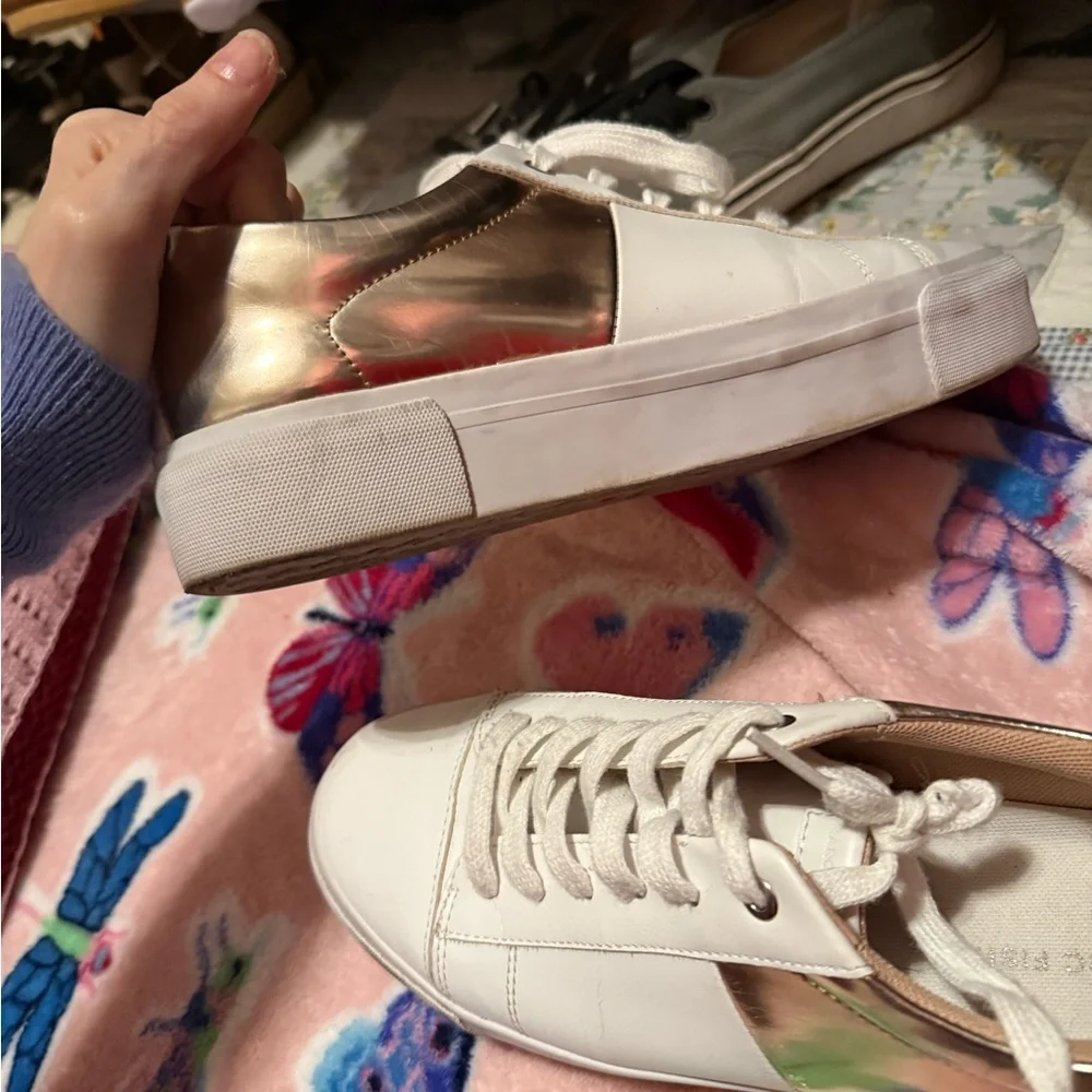 SOLD Marc Fisher Stylish White pink rosegold Women's platform Sneakers - Picture 3 of 6